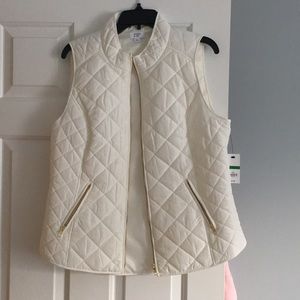 NWT Crown and Ivy vest